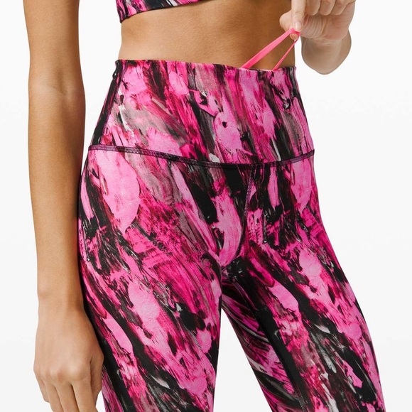 Lululemon Wunder Train Legging - Picture 8 of 8